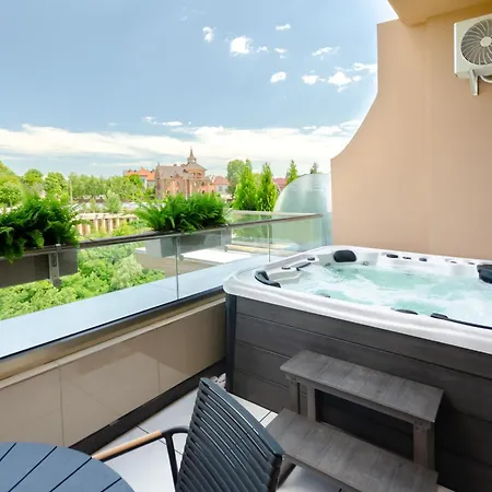 Apartment Petrovdom Luxury 11-240 With Jacuzzi In Rc Pechersk Plaza *